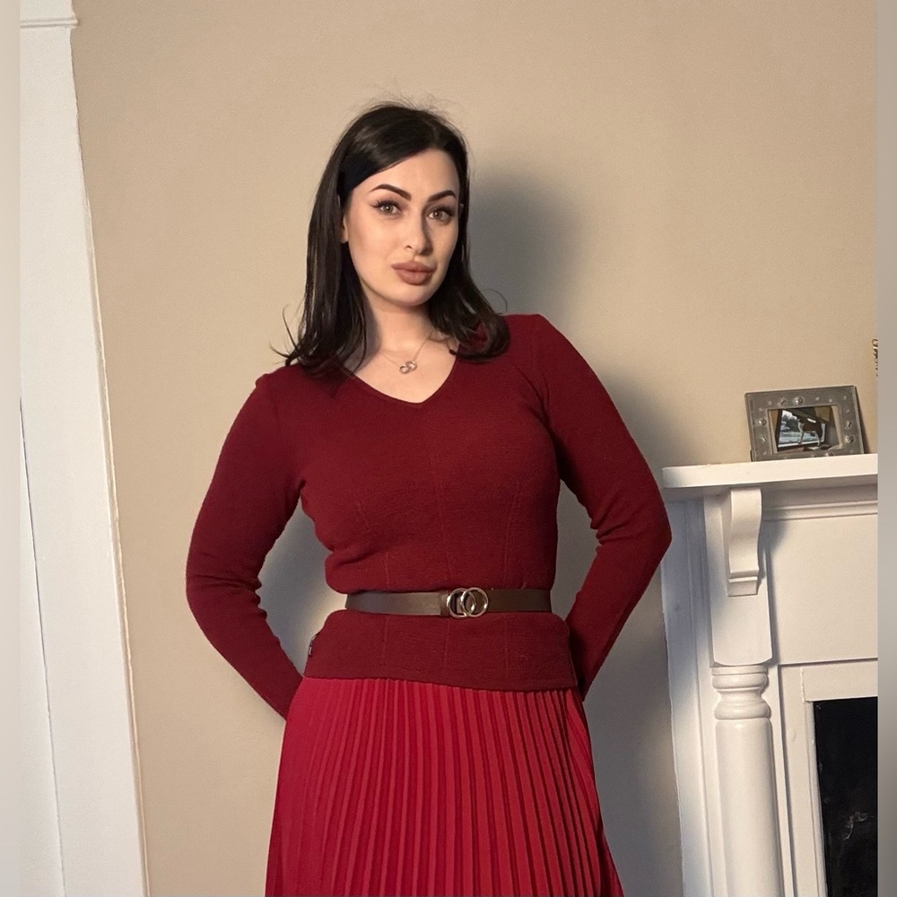 Armani Exchange Red V Neck Sweater Fitted Merino Wool Blend Minimal Chic